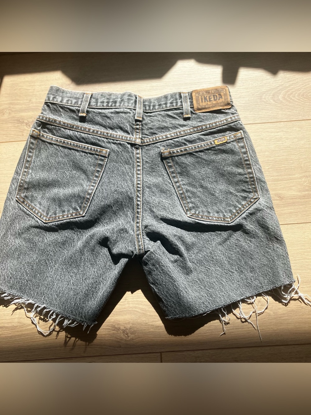 Vintage IKEDA denim cutoffs - Picture 5 of 6